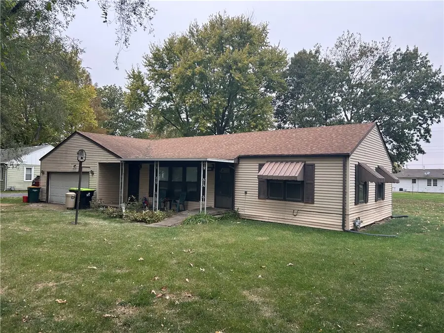 118 E Bower Street, Oreana, IL 62554 - Image #3