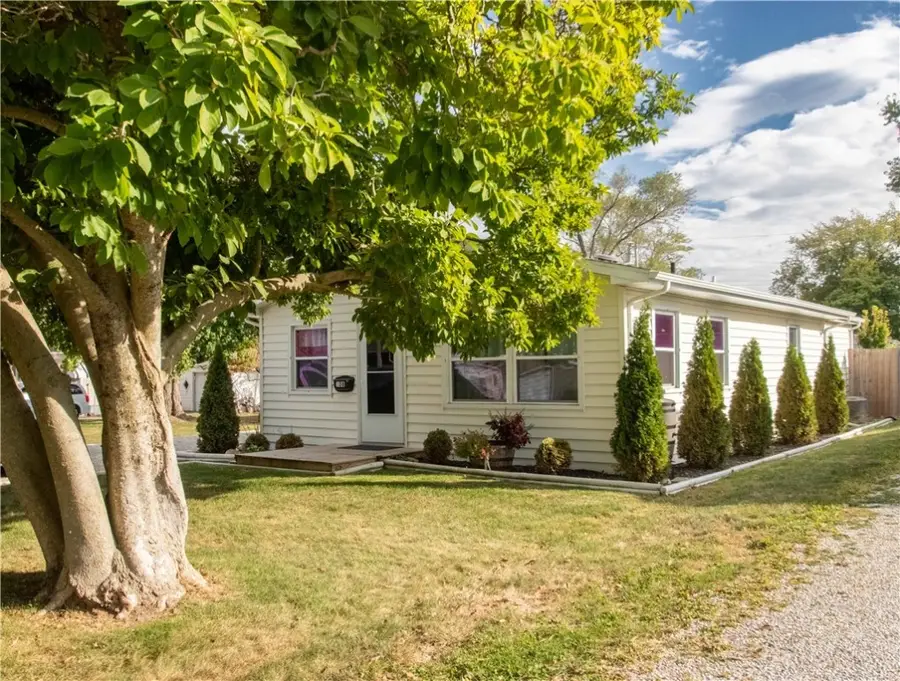 108 W 3rd Street, Tilton, IL 61833 - Image #2