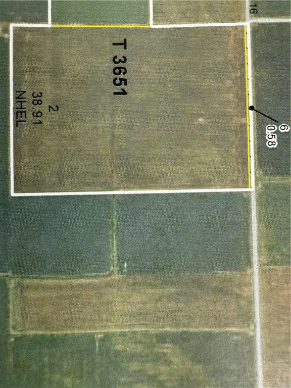 E 400 Avenue, West Liberty, IL 62475