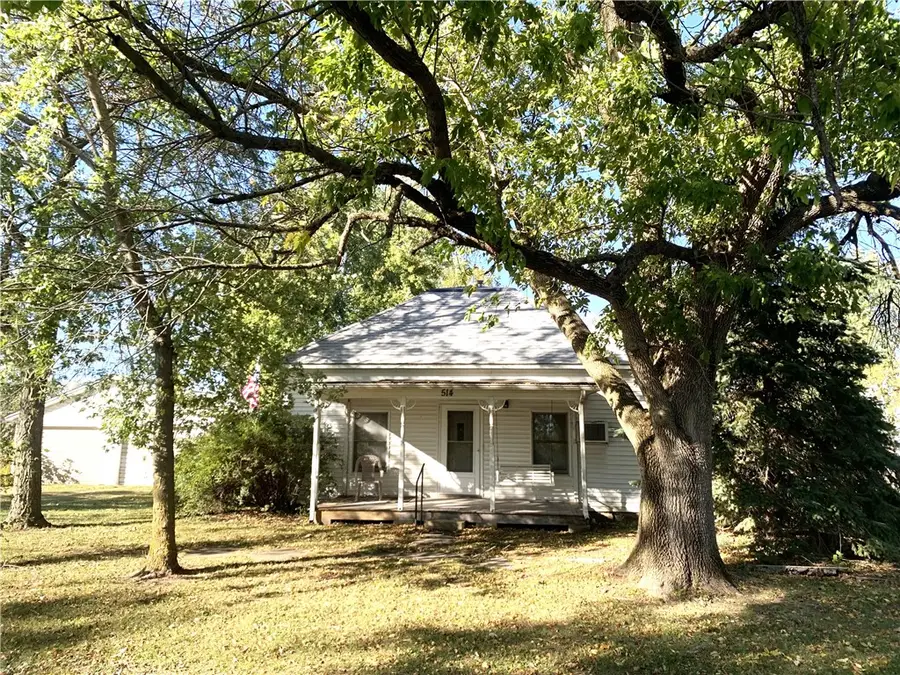 514 Freemont Street, Tower Hill, IL 62571 - Image #2