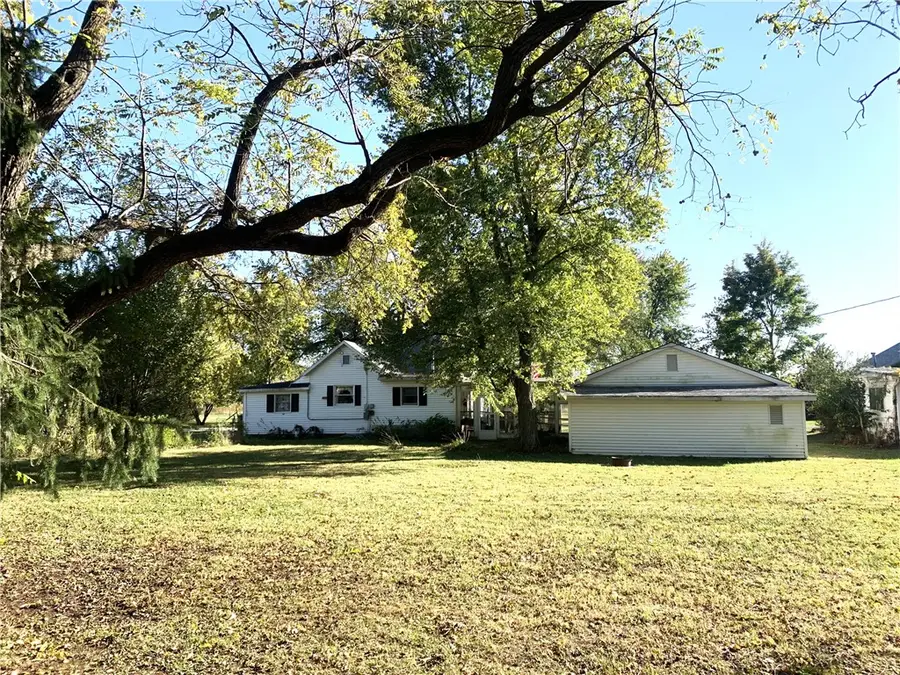 514 Freemont Street, Tower Hill, IL 62571 - Image #3