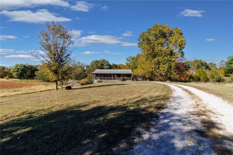 2119 2225 Avenue, Saint Elmo, IL 62458 - Image #3