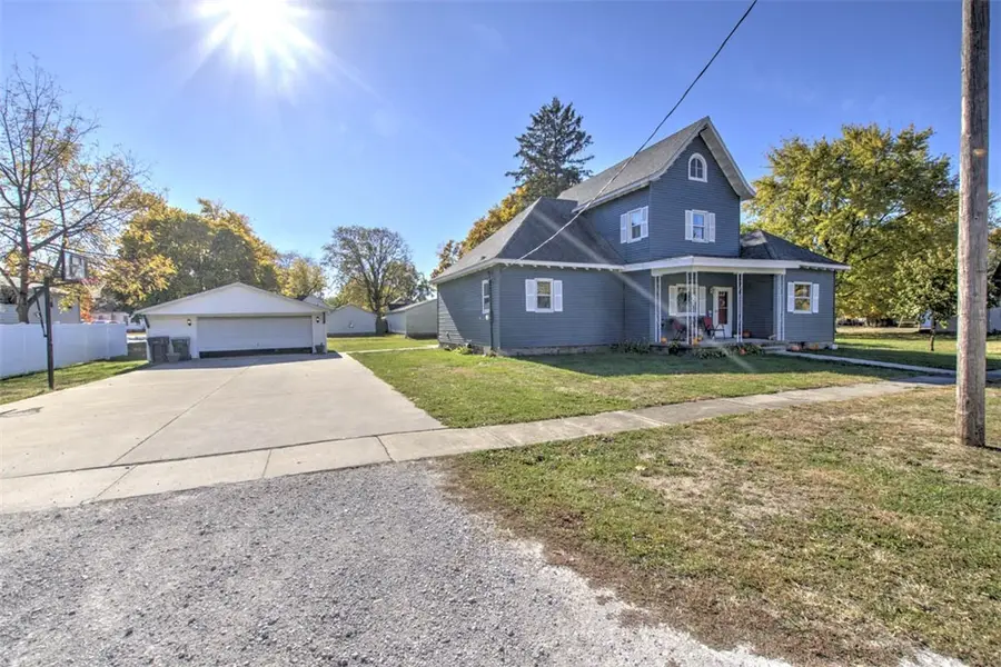 113 Wait Street, Cerro Gordo, IL 61818 - Image #2