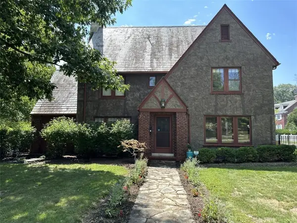 1679 W Main Street, Decatur, IL 62522