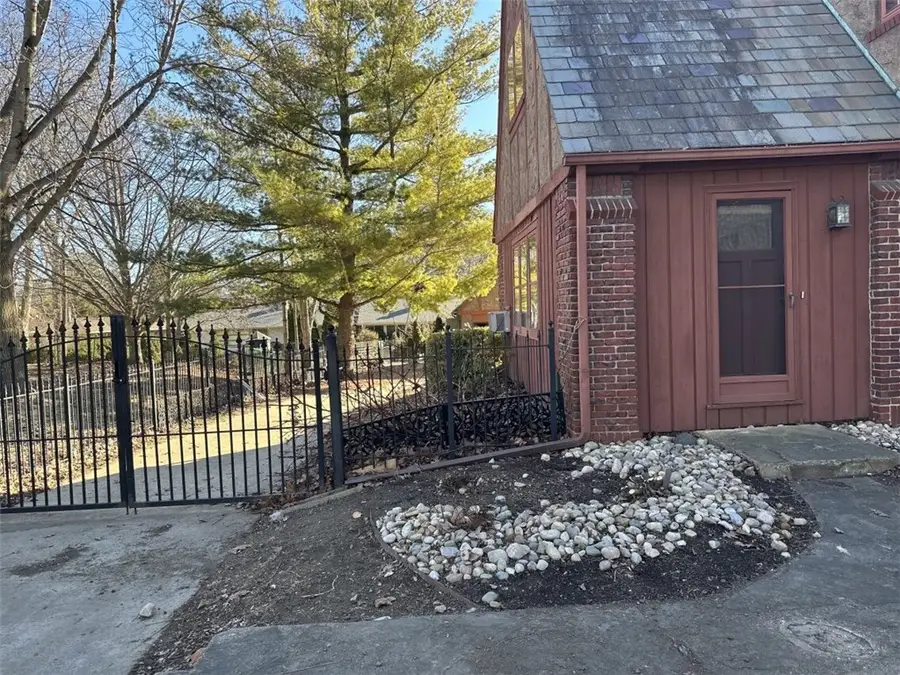 1679 W Main Street, Decatur, IL 62522 - Image #3