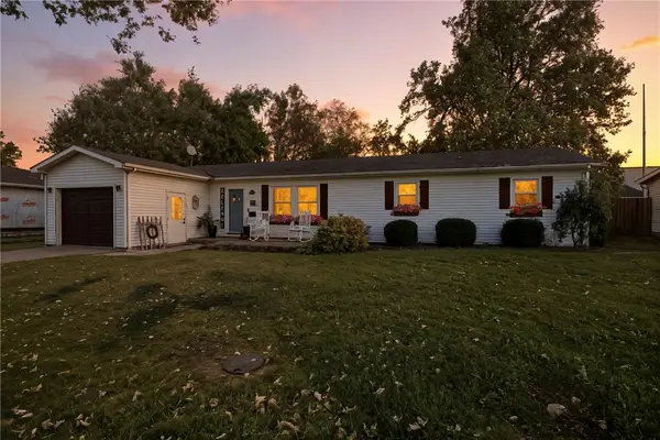 316 N Walnut Street, Arcola, IL 61910