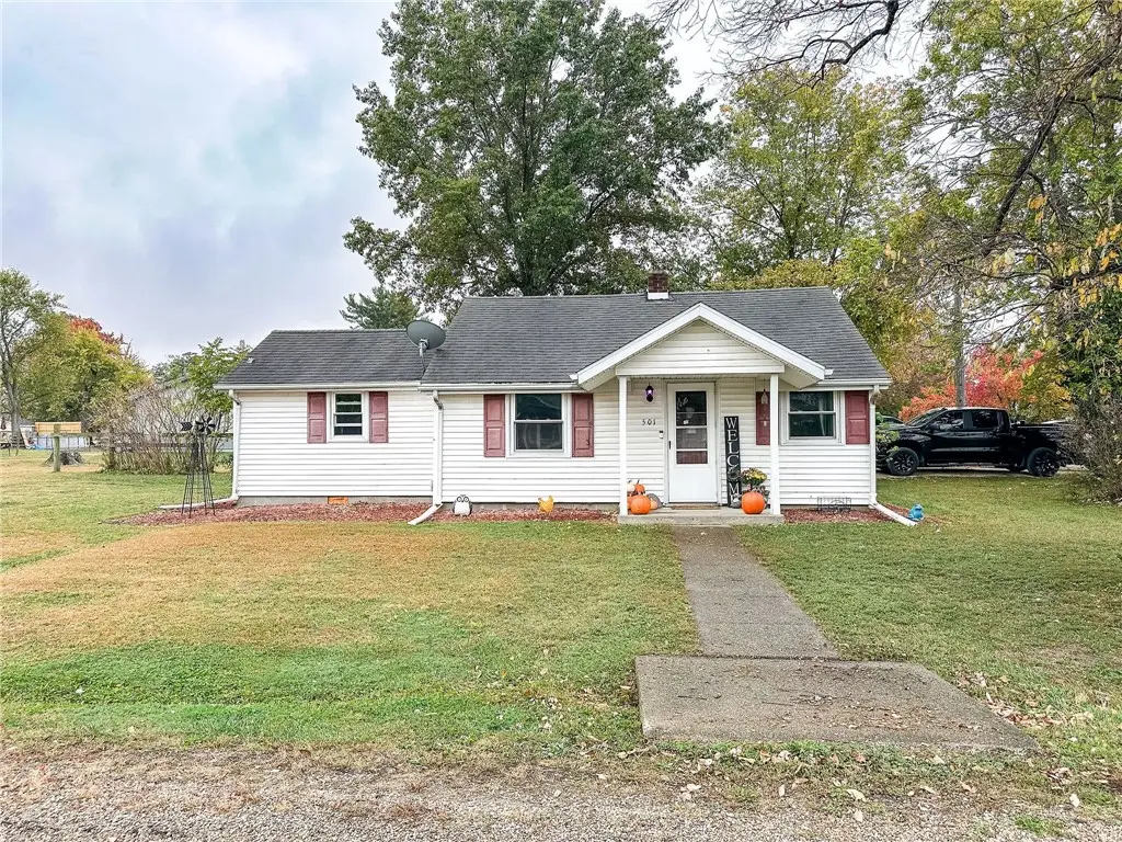 501 Palm Street, Marshall, IL 62441 - Image #1