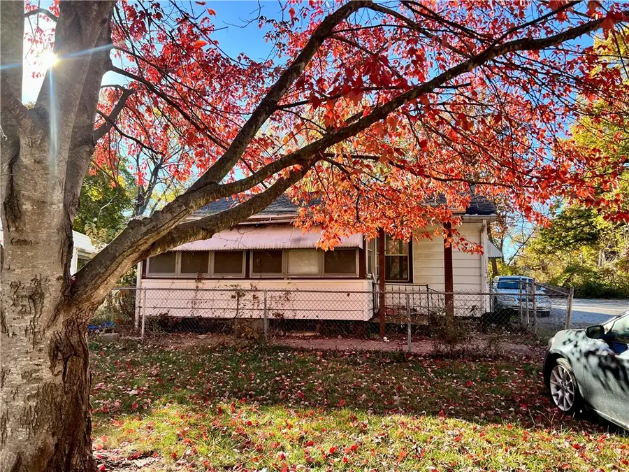 228 Tennessee Avenue, Danville, IL 61832 - #2