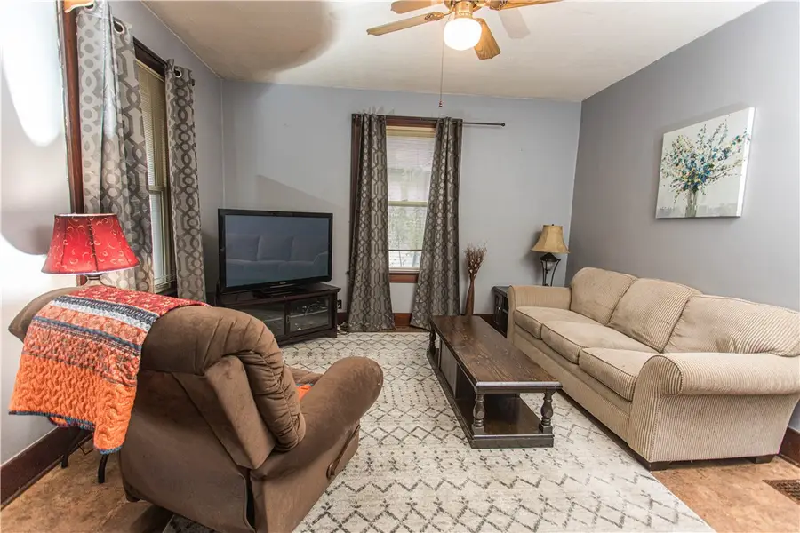 1905 Dewitt Avenue, Mattoon, IL 61938 - Image #2