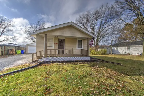 155 S Sunnyside Road, Decatur, IL 62522