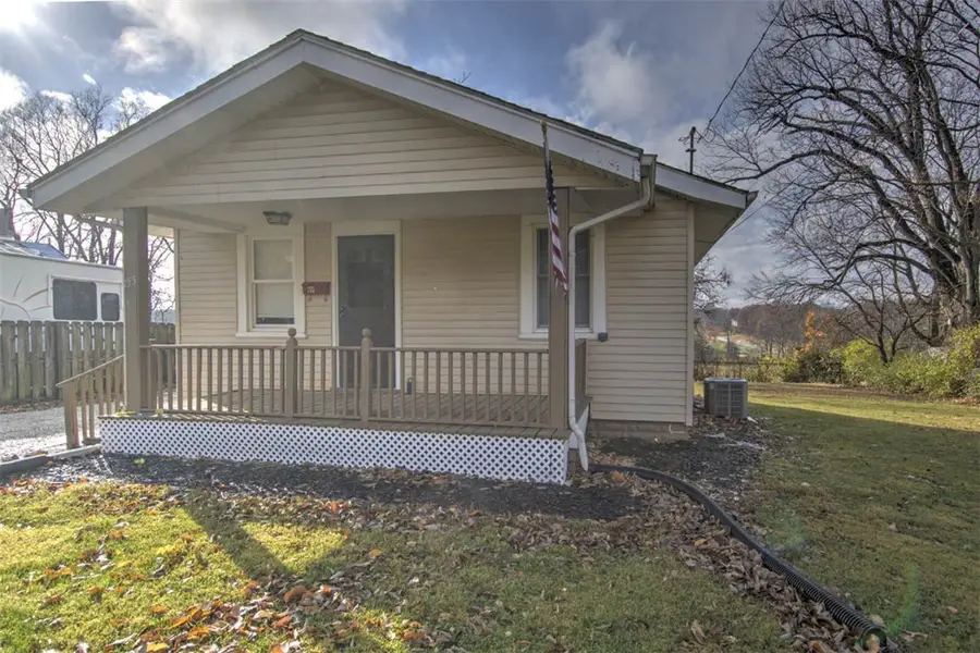 155 S Sunnyside Road, Decatur, IL 62522 - Image #2