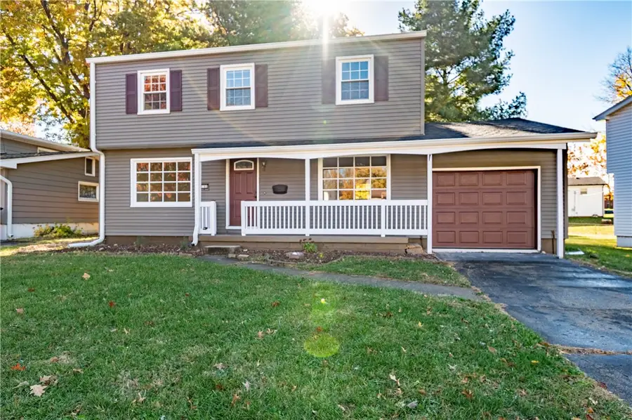 3160 N Holly Drive, Decatur, IL 62526 - Image #2