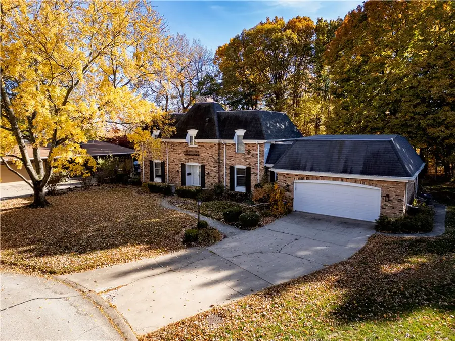 16 Lincolnshire Avenue, Danville, IL 61832 - Image #2