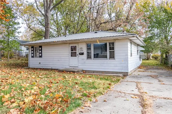 1048 N Dennis Avenue, Decatur, IL 62522