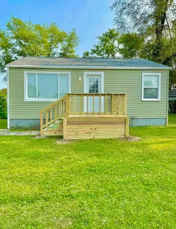 2315 E Olive Street, Decatur, IL 62526