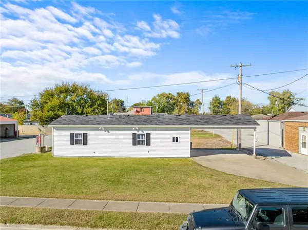 10 W Alabama Avenue, Casey, IL 62420