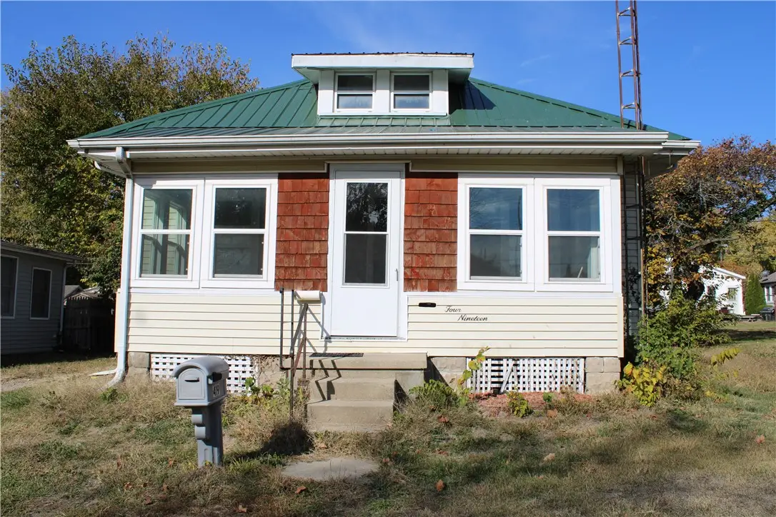 419 W South 2nd Street, Shelbyville, IL 62565 - Image #1