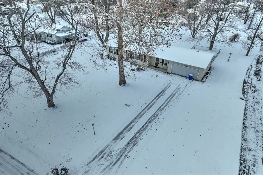 2333 S Windsor Road, Decatur, IL 62521 - Image #3