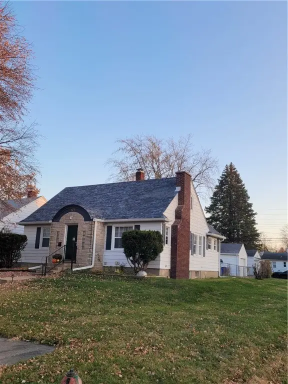 777 W Harper Avenue, Decatur, IL 62526