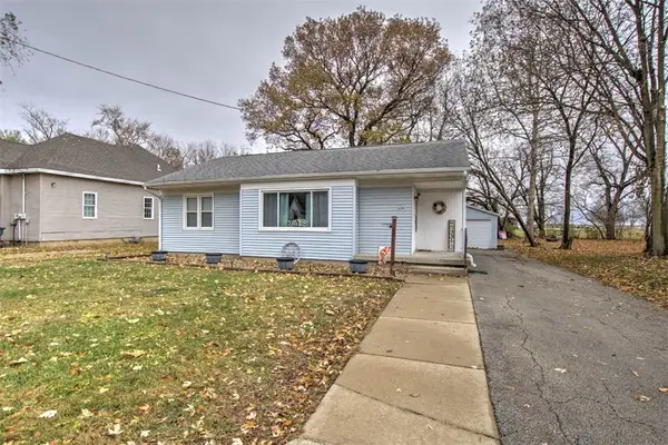 328 Madison Street, Cerro Gordo, IL 61818