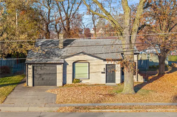 643 E Court Street, Paris, IL 61944