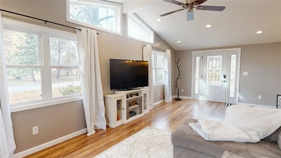 116 E Court Drive, Decatur, IL 62526 - Image #3