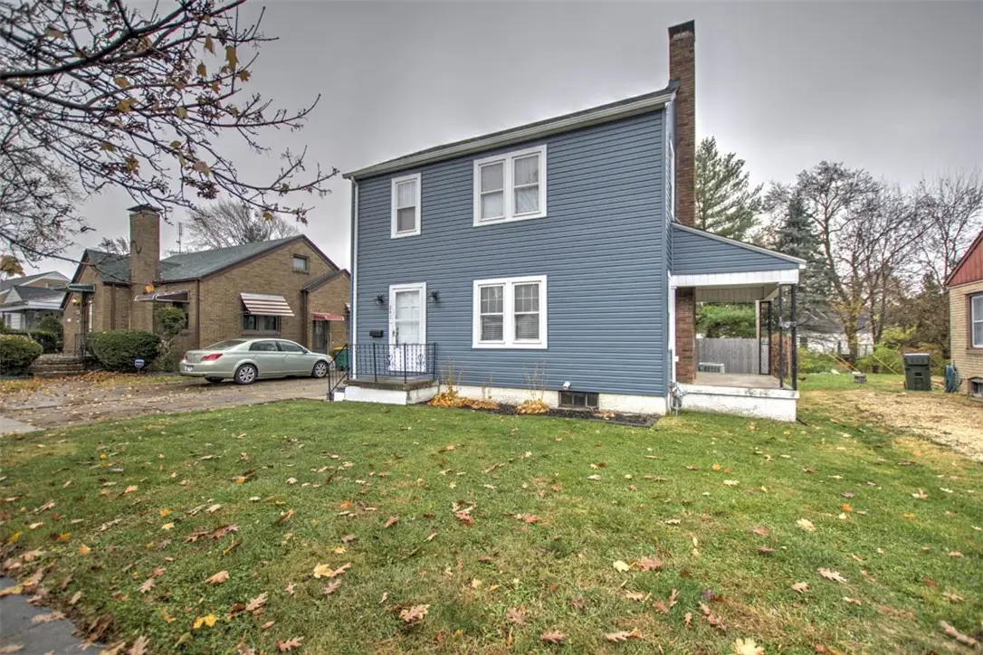 241 E Pierson Avenue, Decatur, IL 62526 - Image #1