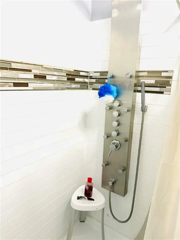 816 E Elm Street, Hoopeston, IL 60942 - #3