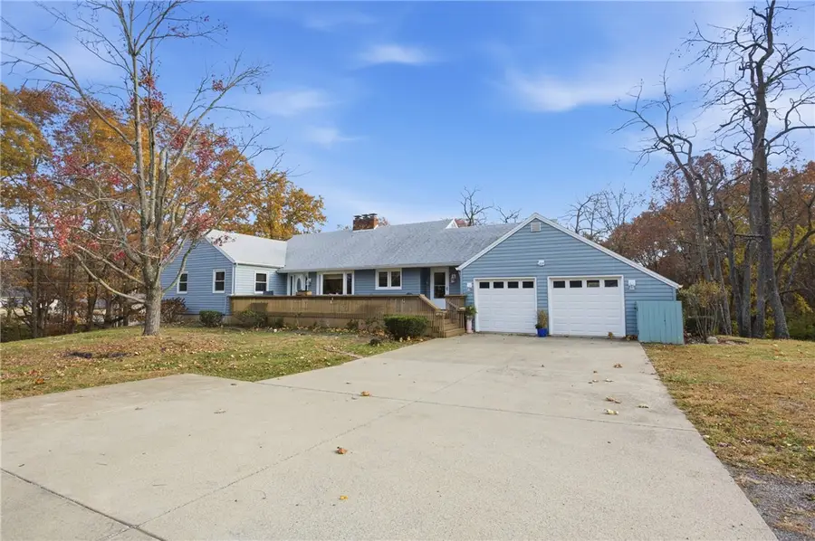 6900 Cardinal Lane, Charleston, IL 61920 - Image #2