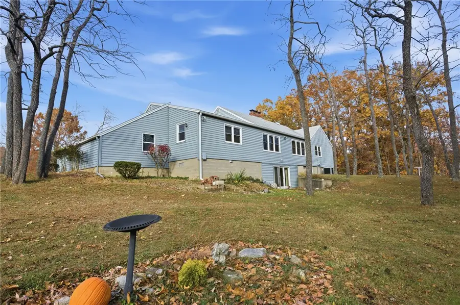 6900 Cardinal Lane, Charleston, IL 61920 - Image #3