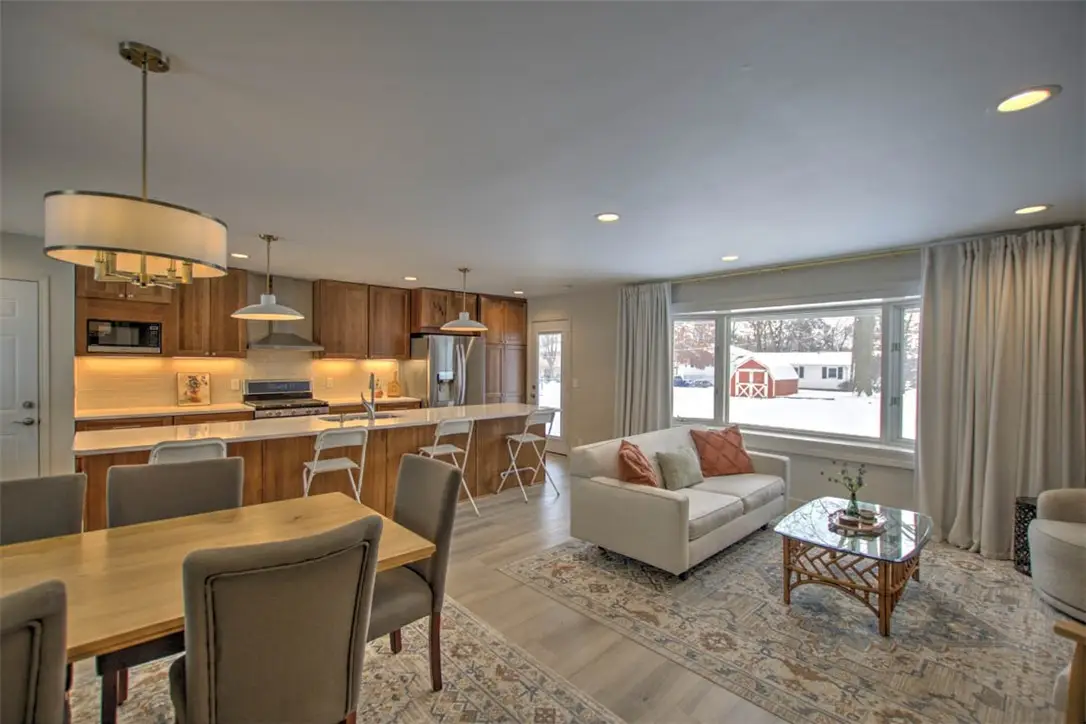 29 Circle Drive, Decatur, IL 62521 - Image #1