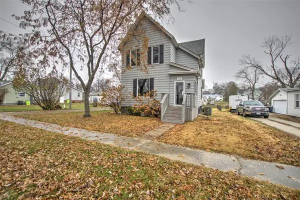 116 S Maple Street, Maroa, IL 61756