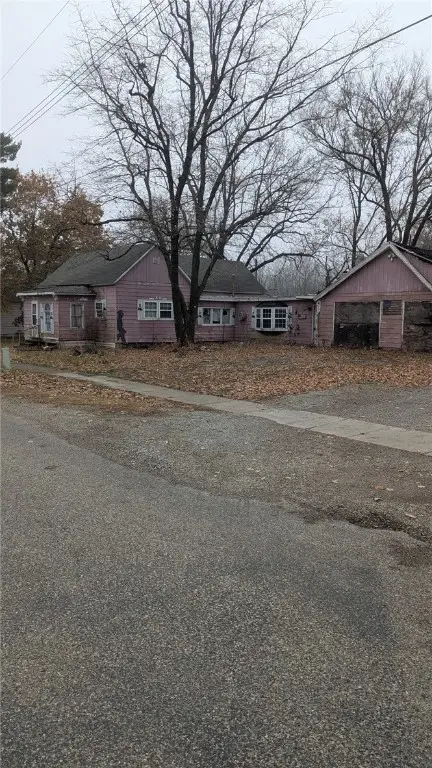 309 E Charleston Road, Ashmore, IL 61912 - Image #1