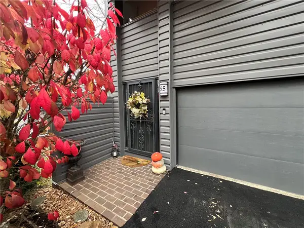 55 Blackbriar, Danville, IL 61832