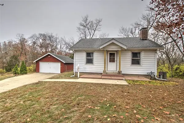 561 N Glendale Avenue, Decatur, IL 62521
