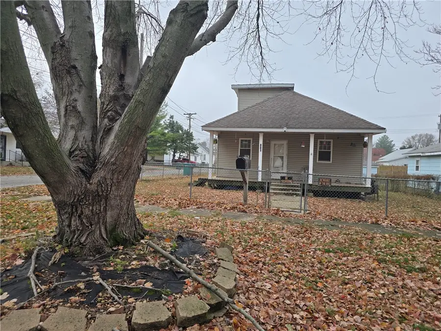 801 N 21st Street, Mattoon, IL 61938 - Image #2