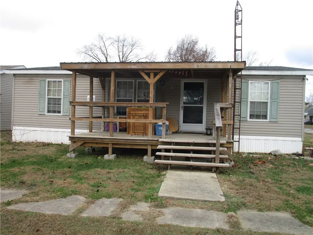 225 E 5th Street, Ramsey, IL 62080 - Image #1