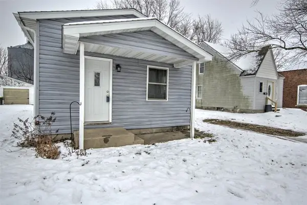 4952 S Taylor Road, Elwin, IL 62532