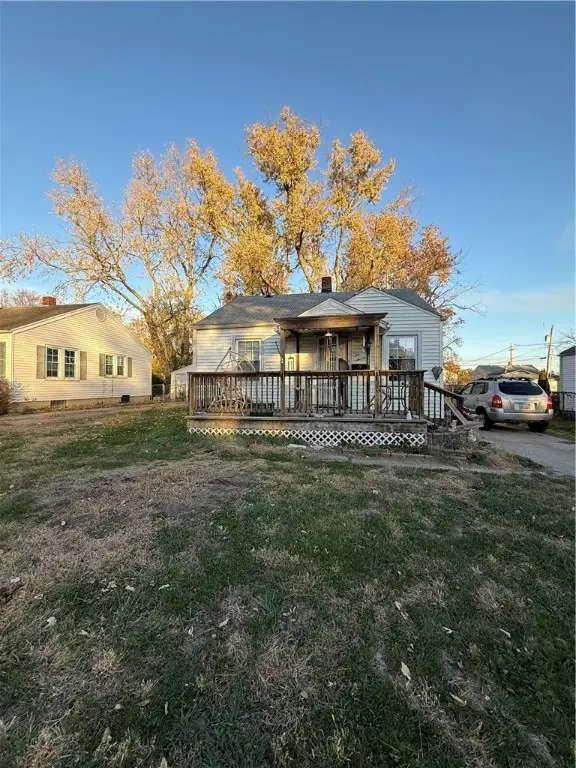 1020 N Oakcrest Avenue, Decatur, IL 62522