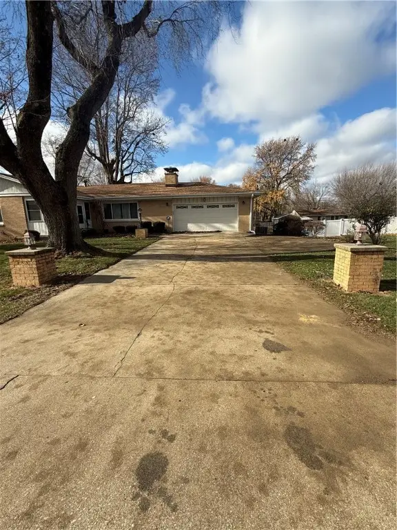 113 Benton Drive, Decatur, IL 62526 - Image #2