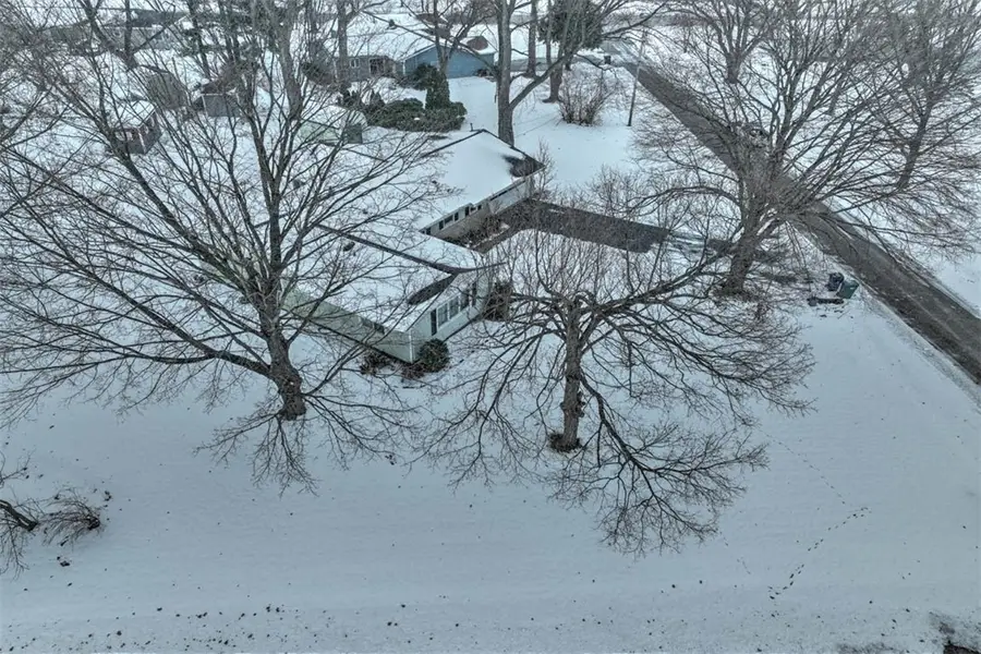 630 Montgomery Lane, Decatur, IL 62526 - Image #3