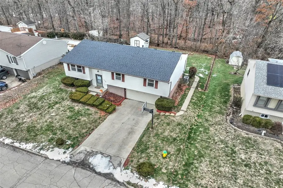 770 N Whitetail Circle, Mount Zion, IL 62549 - Image #3