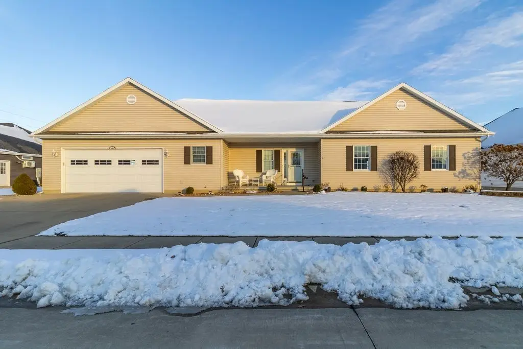 2502 Cumberland Court, Effingham, IL 62401 - Image #1