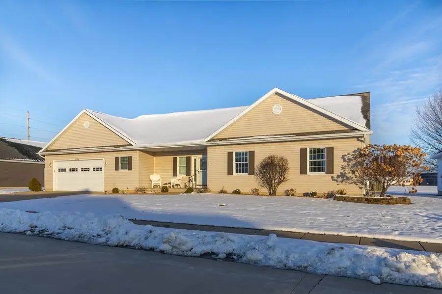 2502 Cumberland Court, Effingham, IL 62401 - Image #2