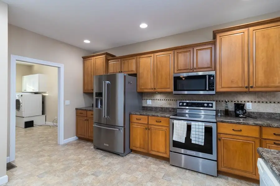 2502 Cumberland Court, Effingham, IL 62401 - Image #3