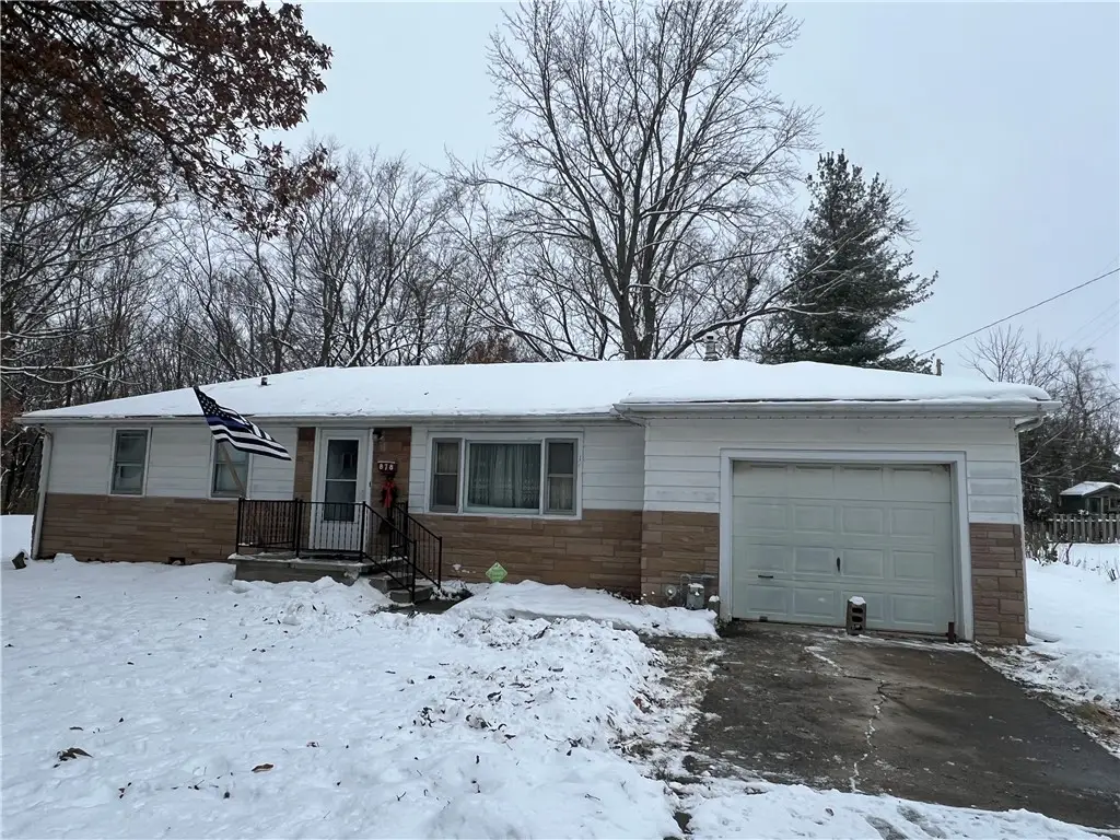 878 W Harrison Avenue, Decatur, IL 62526 - Image #1