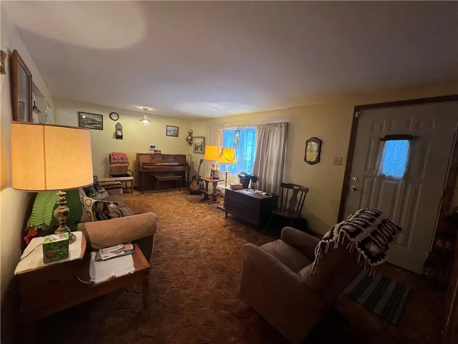 878 W Harrison Avenue, Decatur, IL 62526 - Image #2