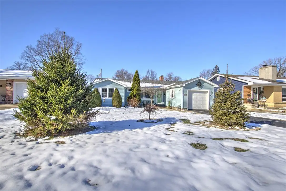 369 Woodale Avenue, Decatur, IL 62522 - Image #1