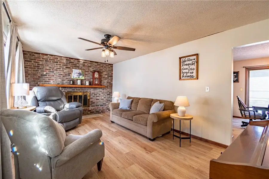 104 N Allen Avenue, Lovington, IL 61937 - Image #3