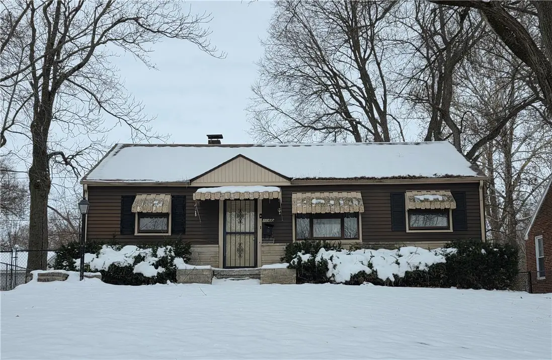 1160 Lincoln Park Drive, Decatur, IL 62522 - Image #1